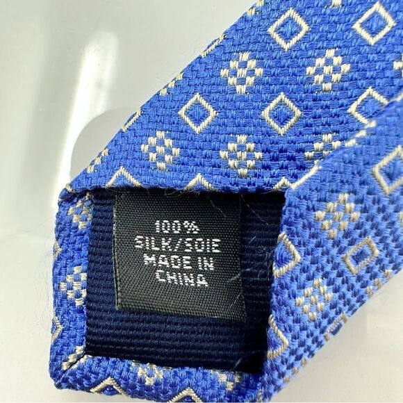 Michael Kors Silk Tie - Picture 3 of 4